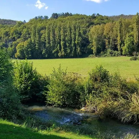 アパート In The Dordogne With Shared Pool *